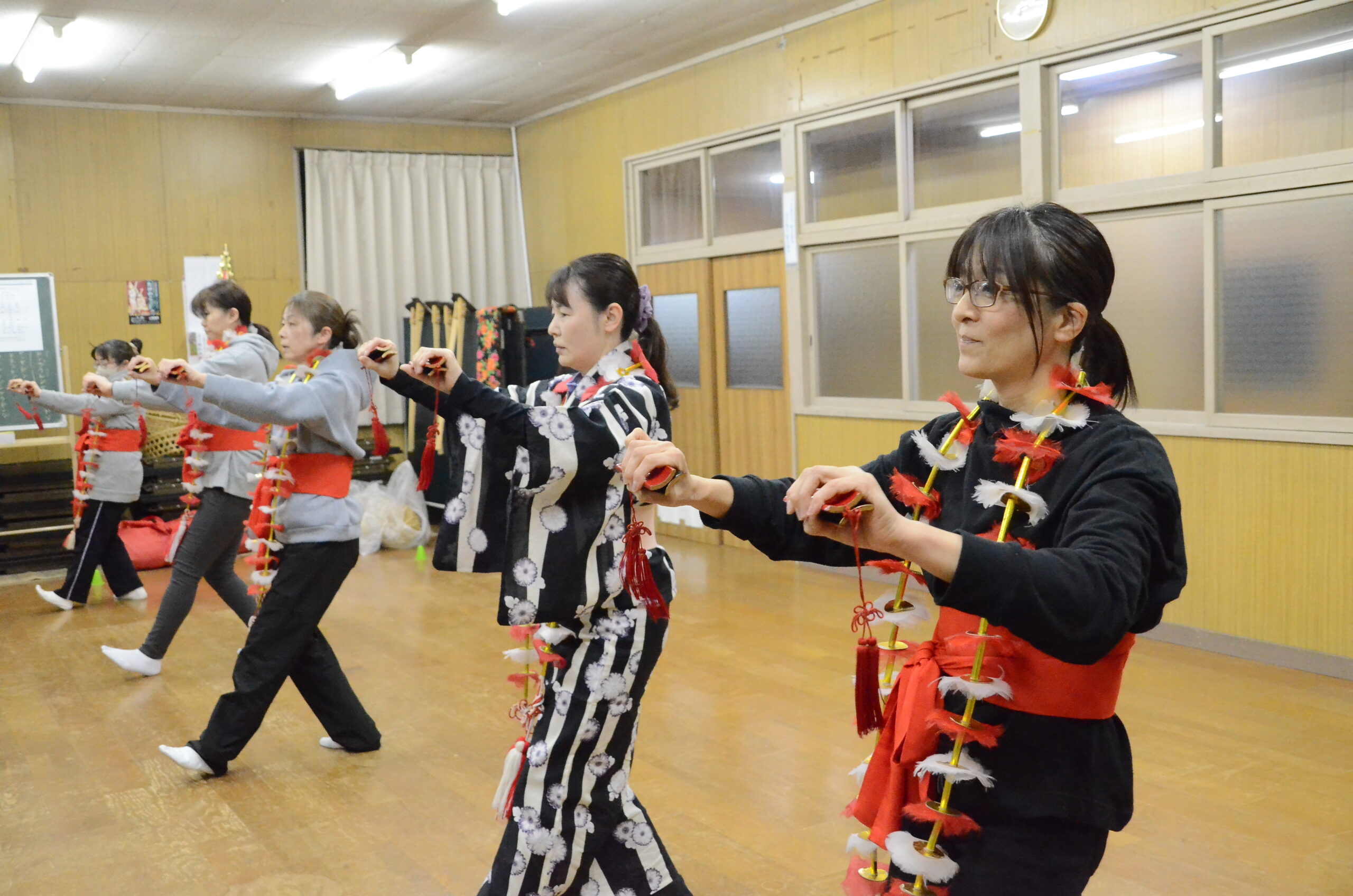 水沢民族舞踊サークル「たけのこ」縁紡ぎ創立40周年、16日に記念公演