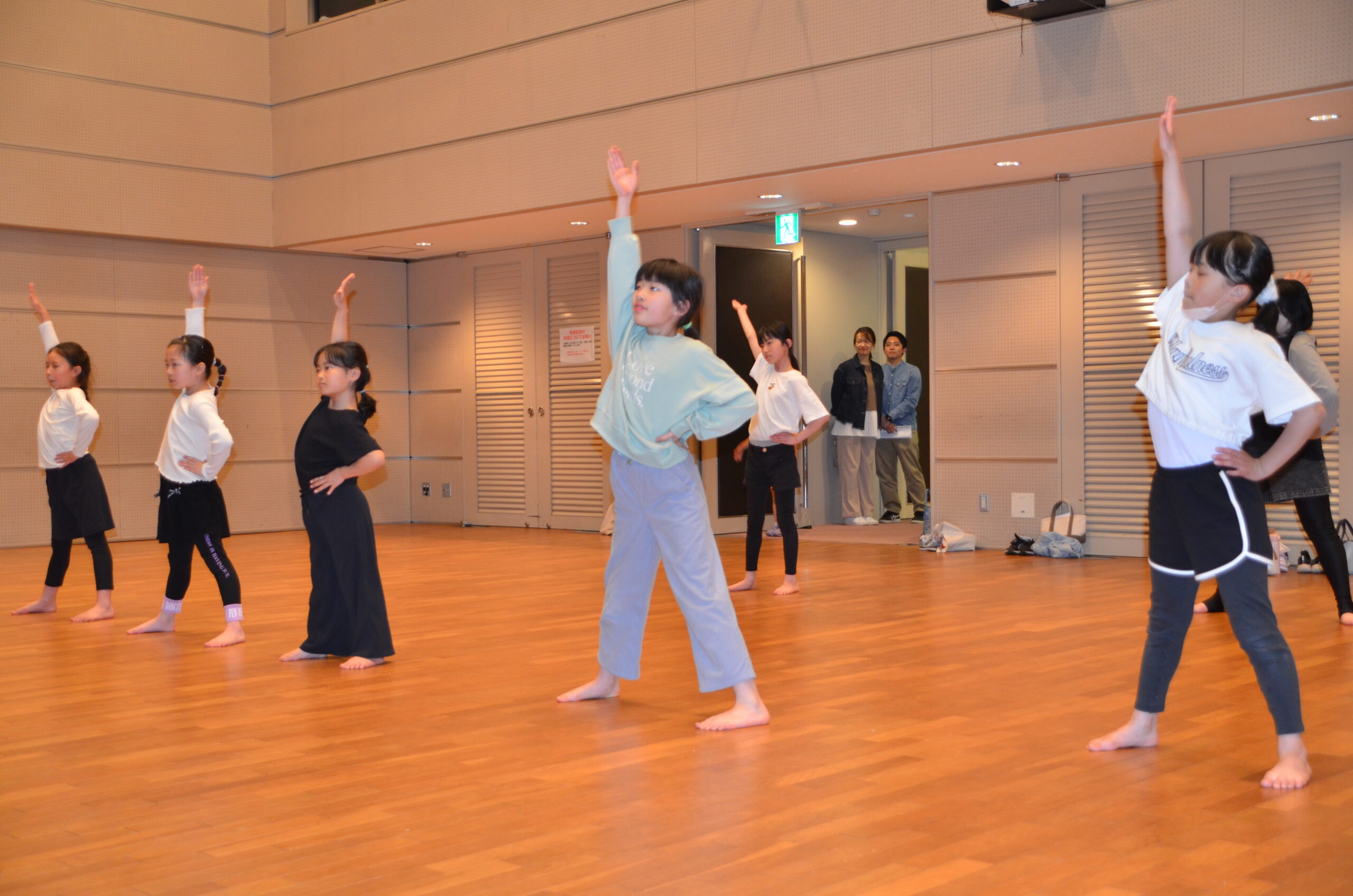 楽しく元気に踊ろう ＩＳＡＷＡダンスアカデミー開講