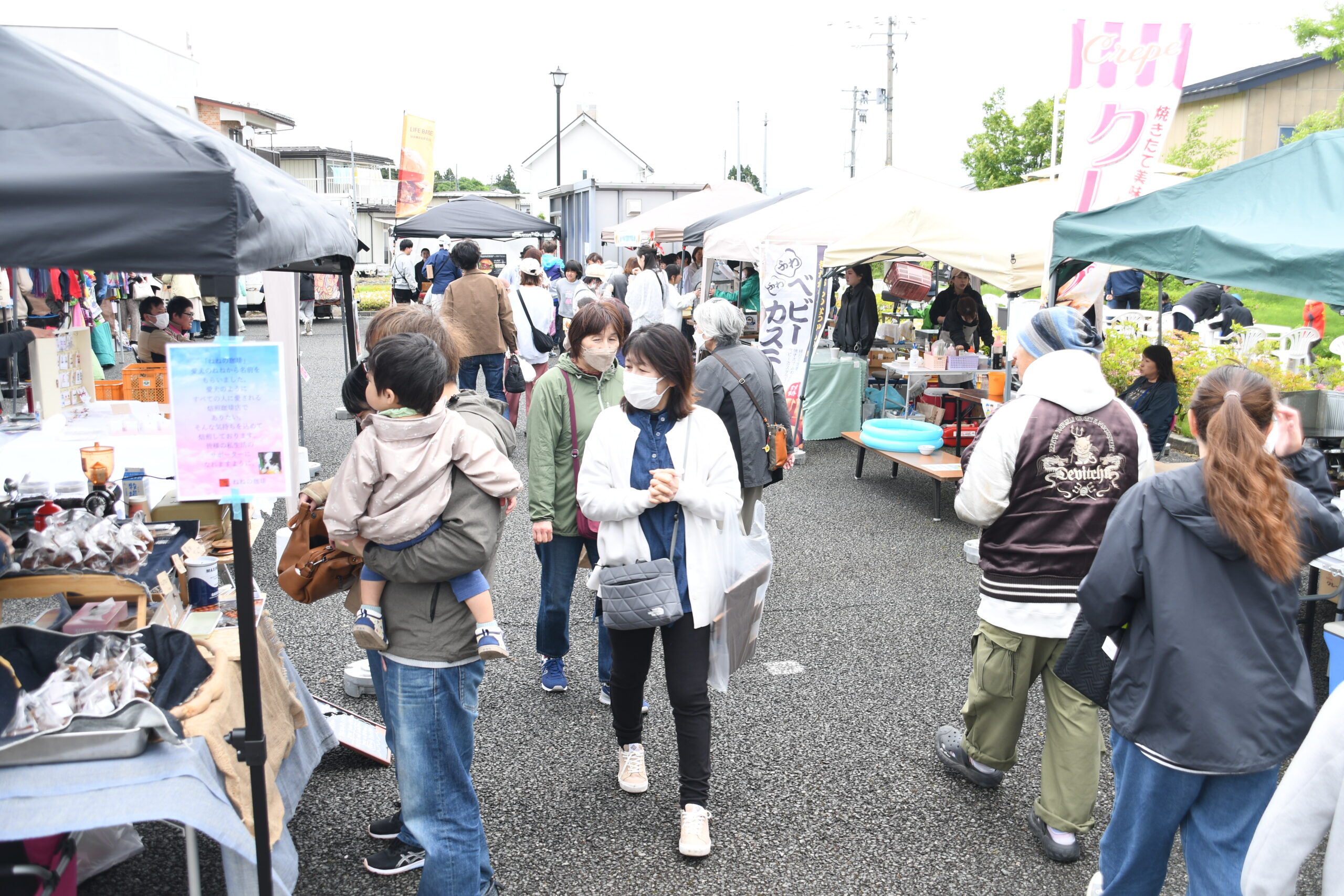 にぎやかに広がる善意  「チャリティー」テーマに、ＮＰＯが“してみたいフェス”（金ケ崎）