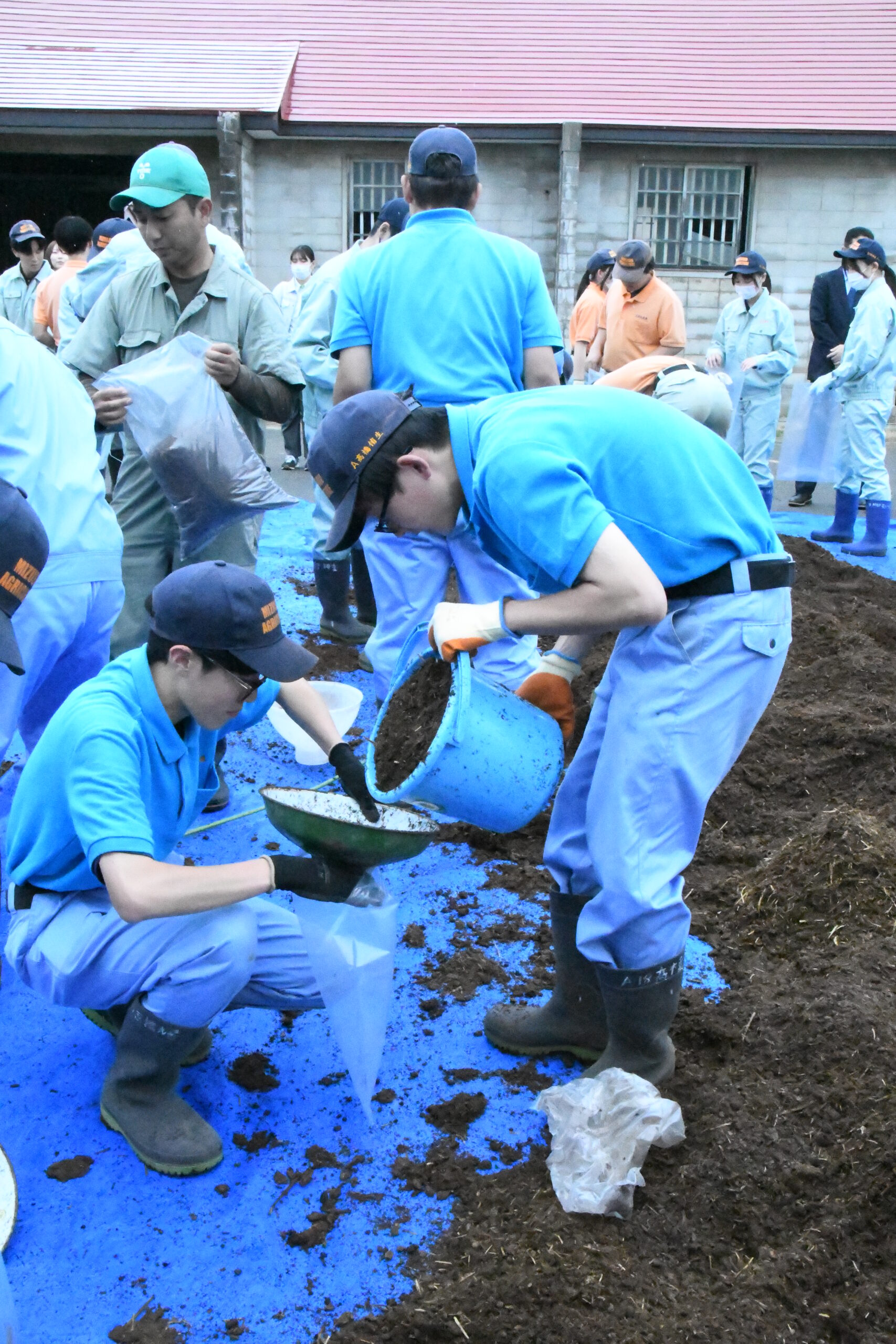 堆肥作りＳＤＧｓ推進  校外へも広がる資源循環（水沢農高）