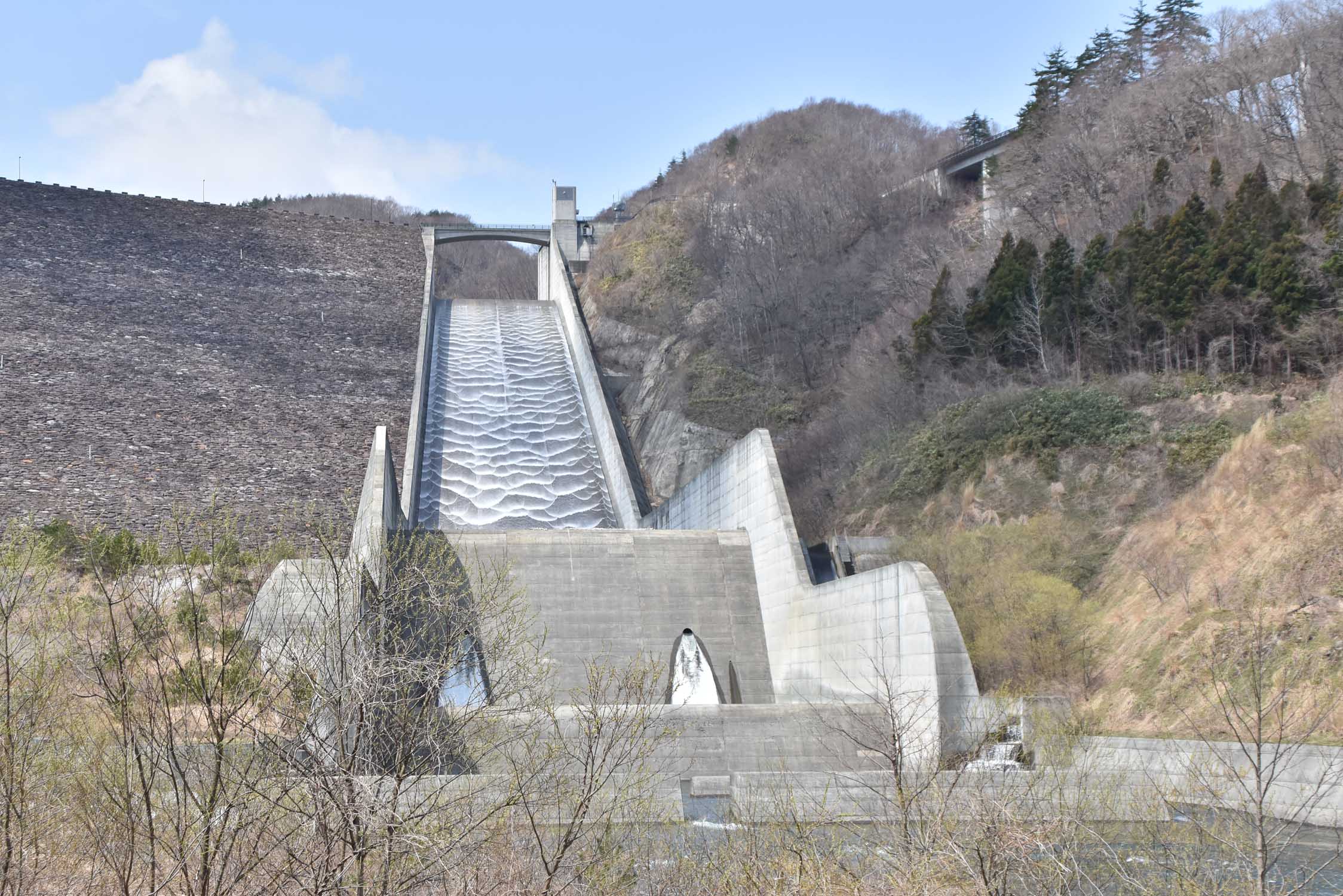 胆沢ダム融雪水で発電 売電益は市基金に、国交省・Ｊパワー・奥州市が全国初の覚書締結