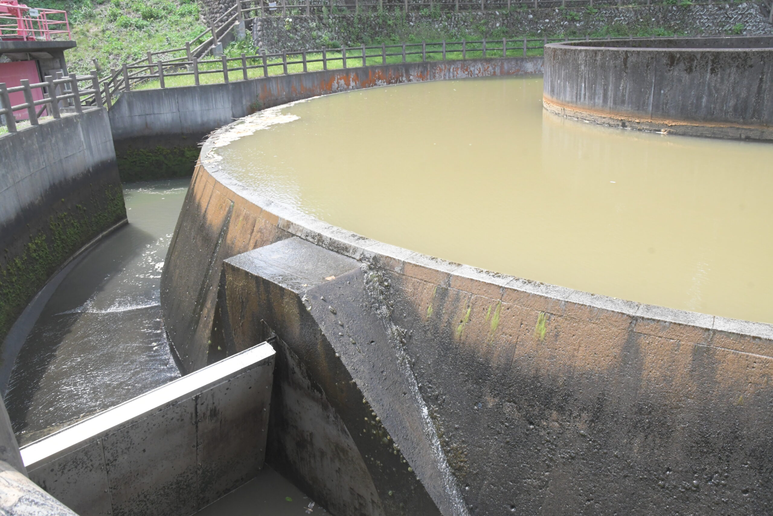 胆沢ダム 最低水位更新（農業用水取水を停止、広域水道は確保）