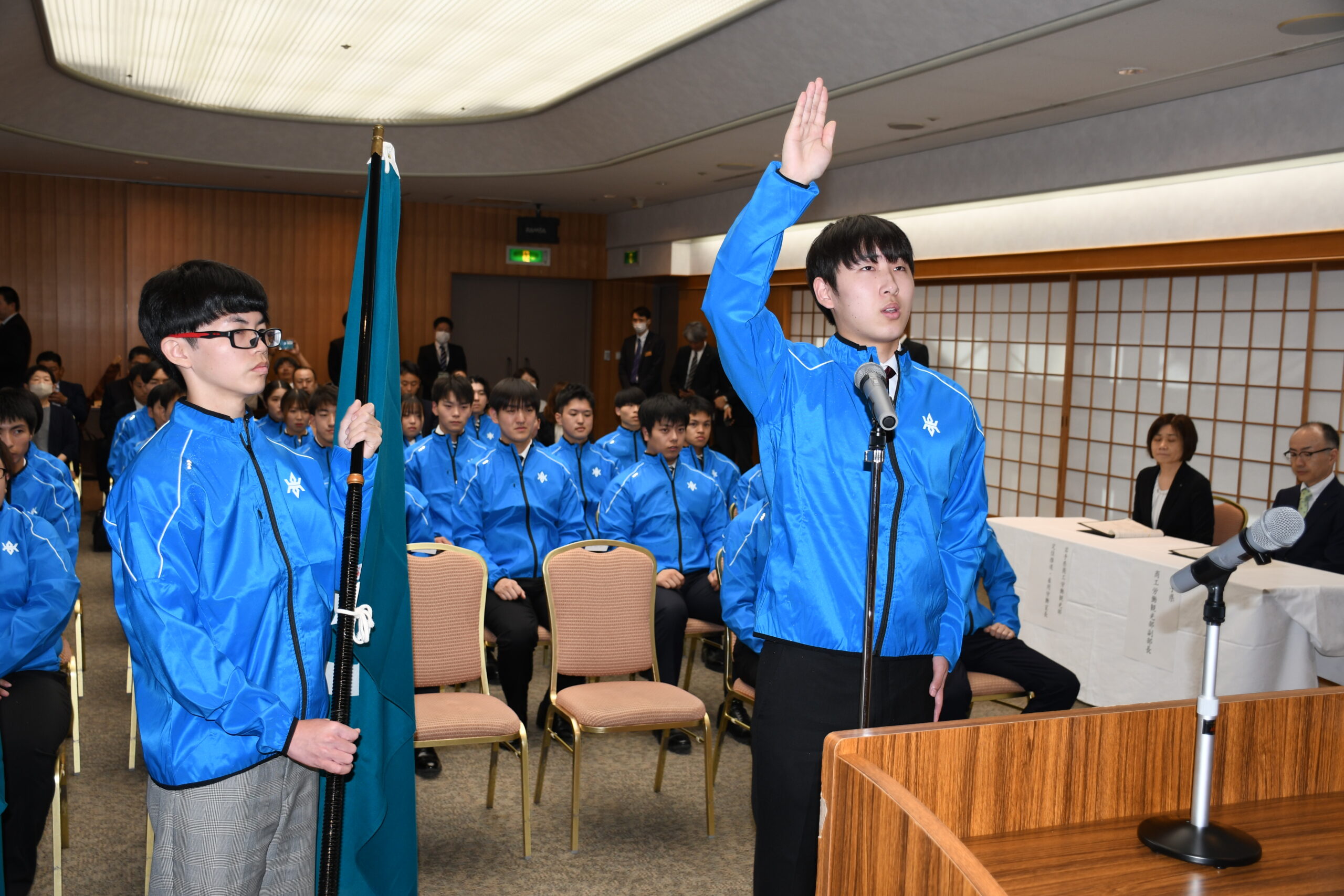 技能五輪、アビリンピックへ胆江から9人 県選手団が結団式
