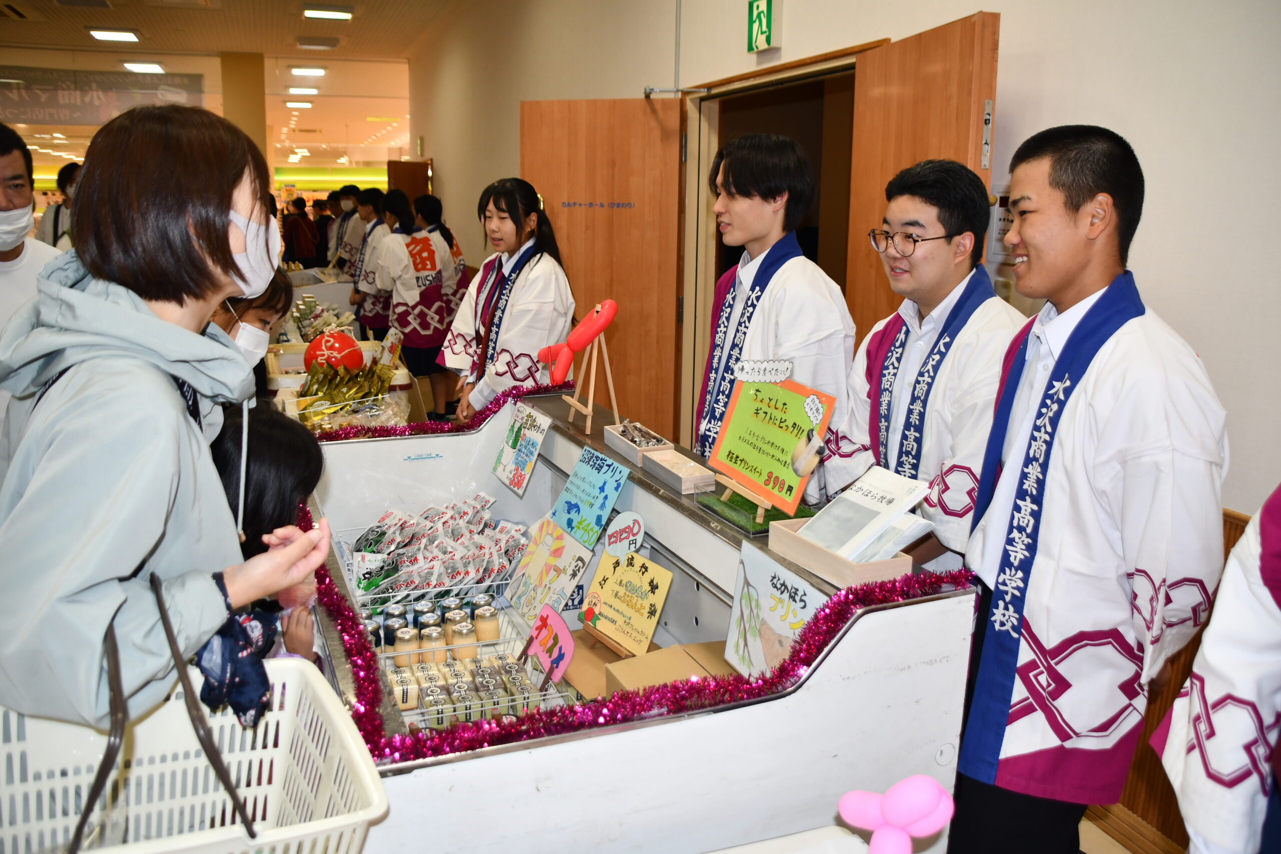 生徒厳選　全国の味、実習店舗に「ござえんちゃ」（水沢商高）