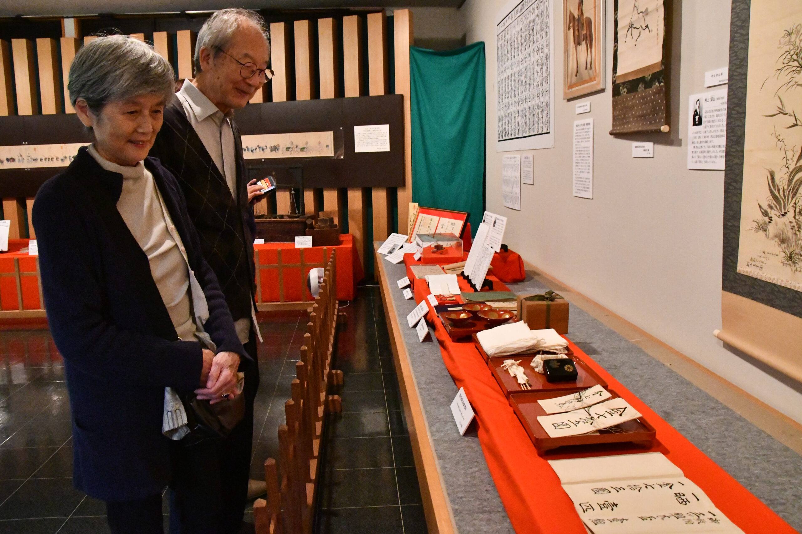 明治天皇とゆかりの先人テーマに企画展（水沢の武家住宅資料館、11月16日まで）