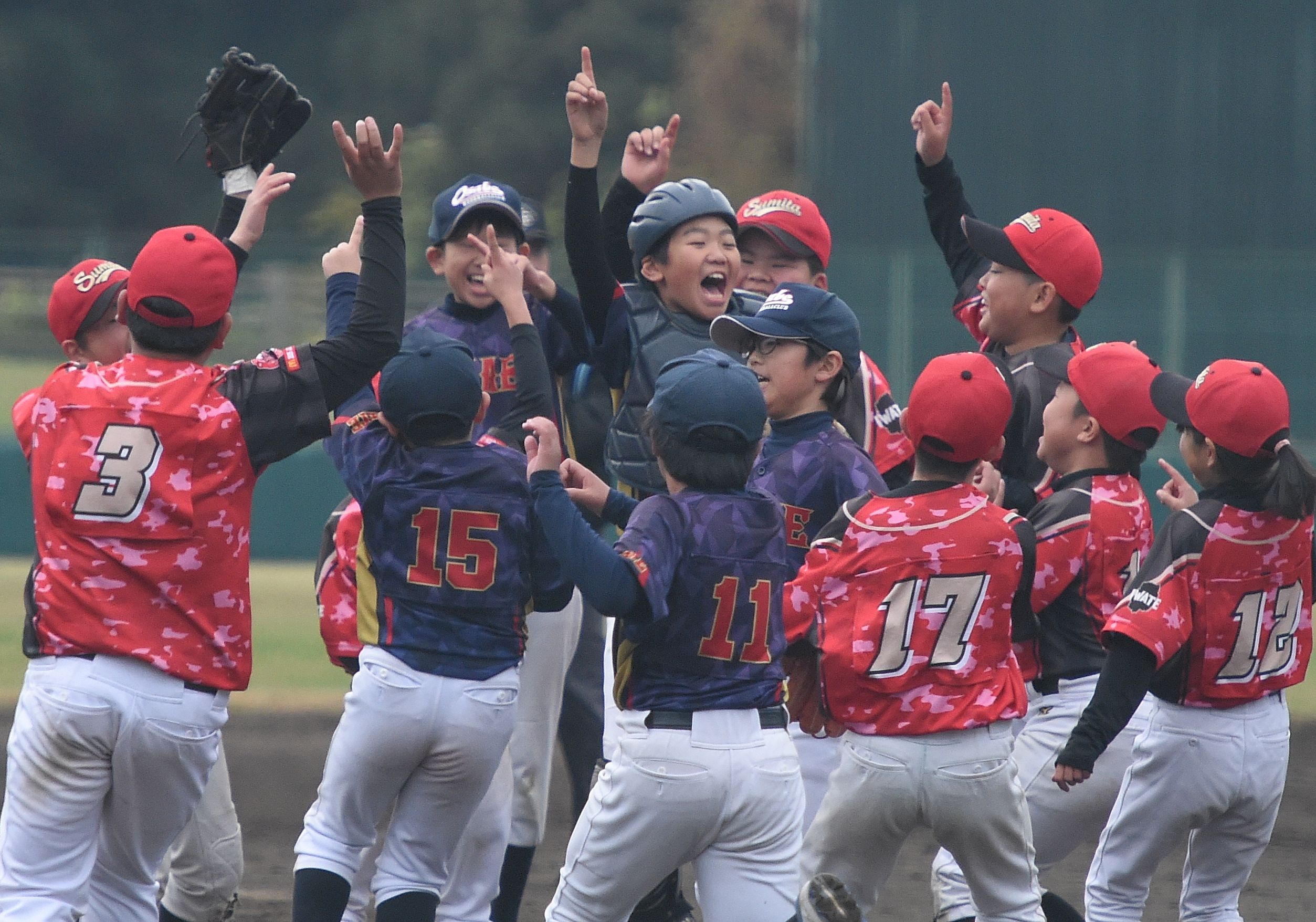 ◎スポーツHP版＝11/13付　県小学生バレーボール育成大会など