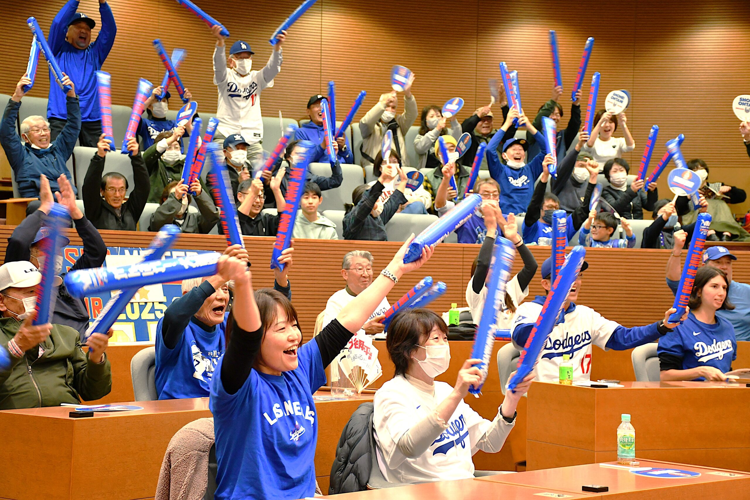 ドジャースＷＳ連覇飾る、劇的勝利　大谷選手の地元奥州で市民ら歓喜