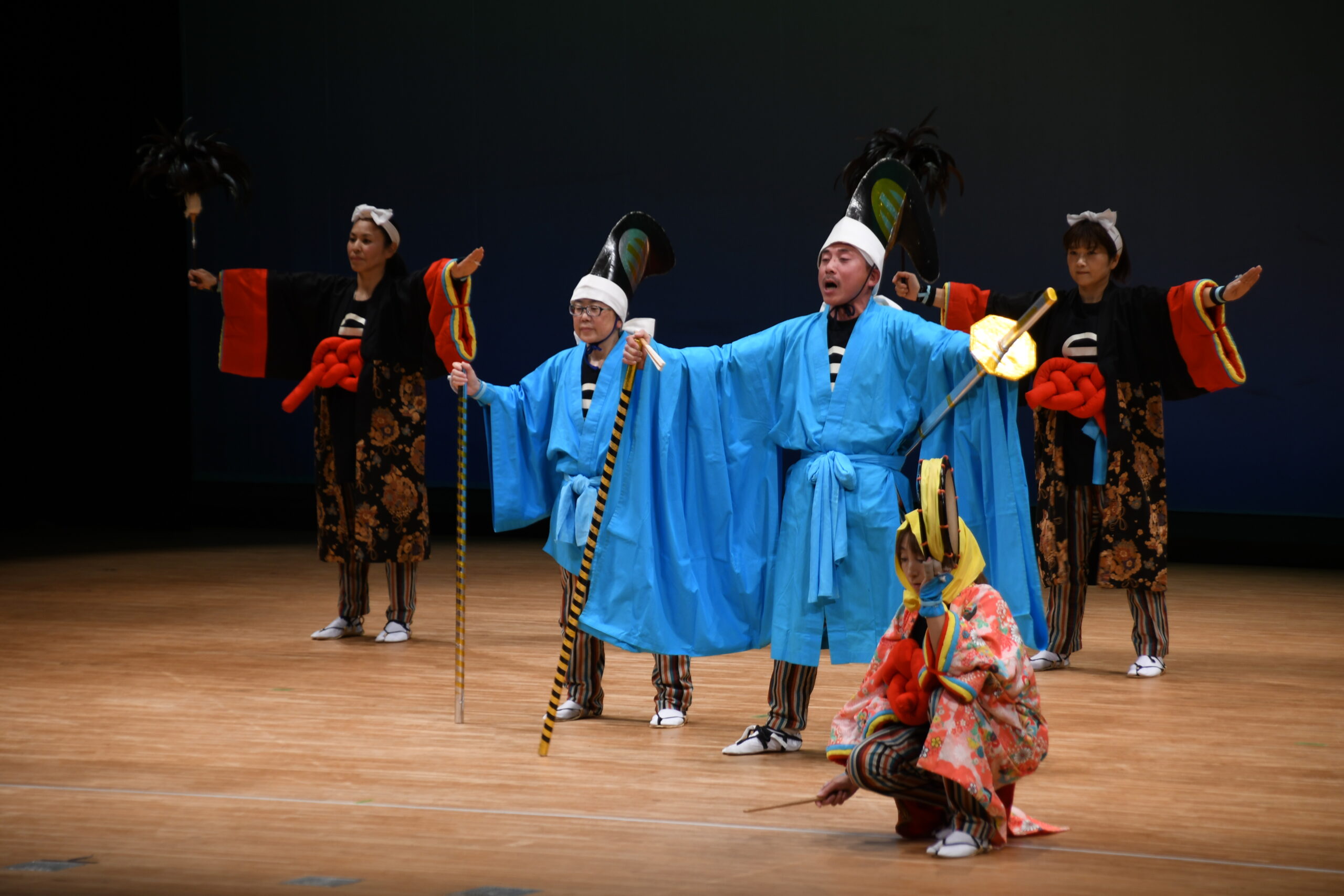 磨き抜かれた演奏演舞　奥州市郷土芸能祭、１０団体出演し迫力舞台（前沢）