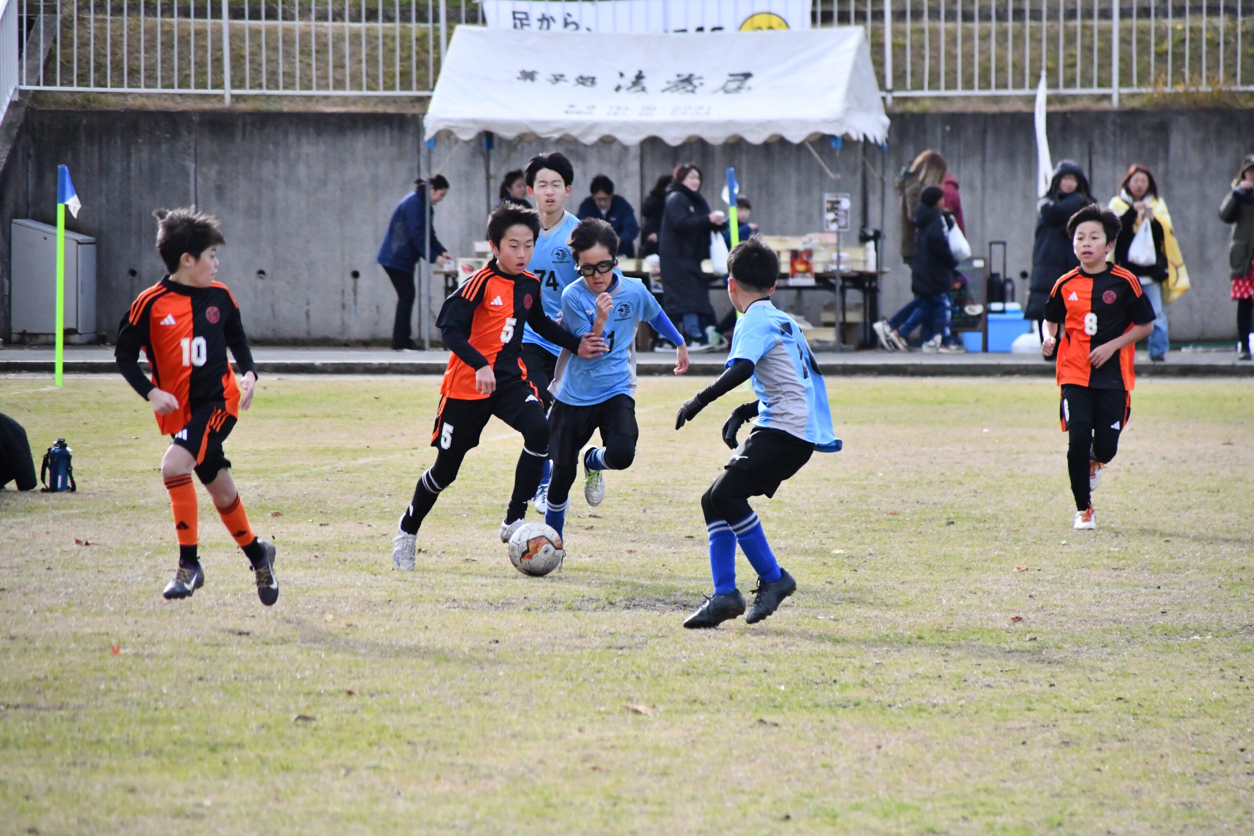 サッカースポ少ＳＳＳ水沢 健全育成担い３０周年  飛躍誓い記念の大会