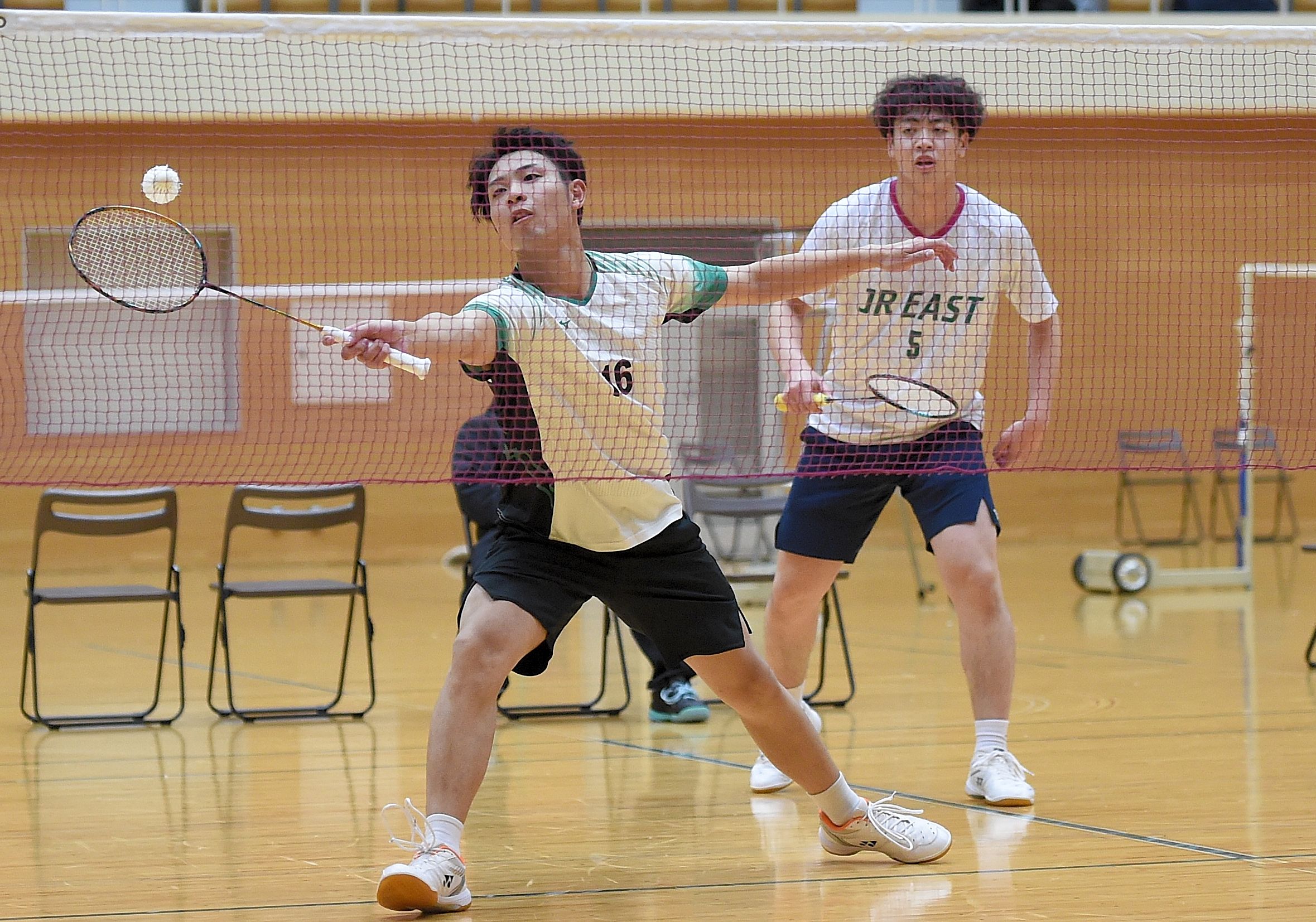 ◎スポーツHP版＝12/18付　「全国中学バレー県選抜に胆江の男女5人」など