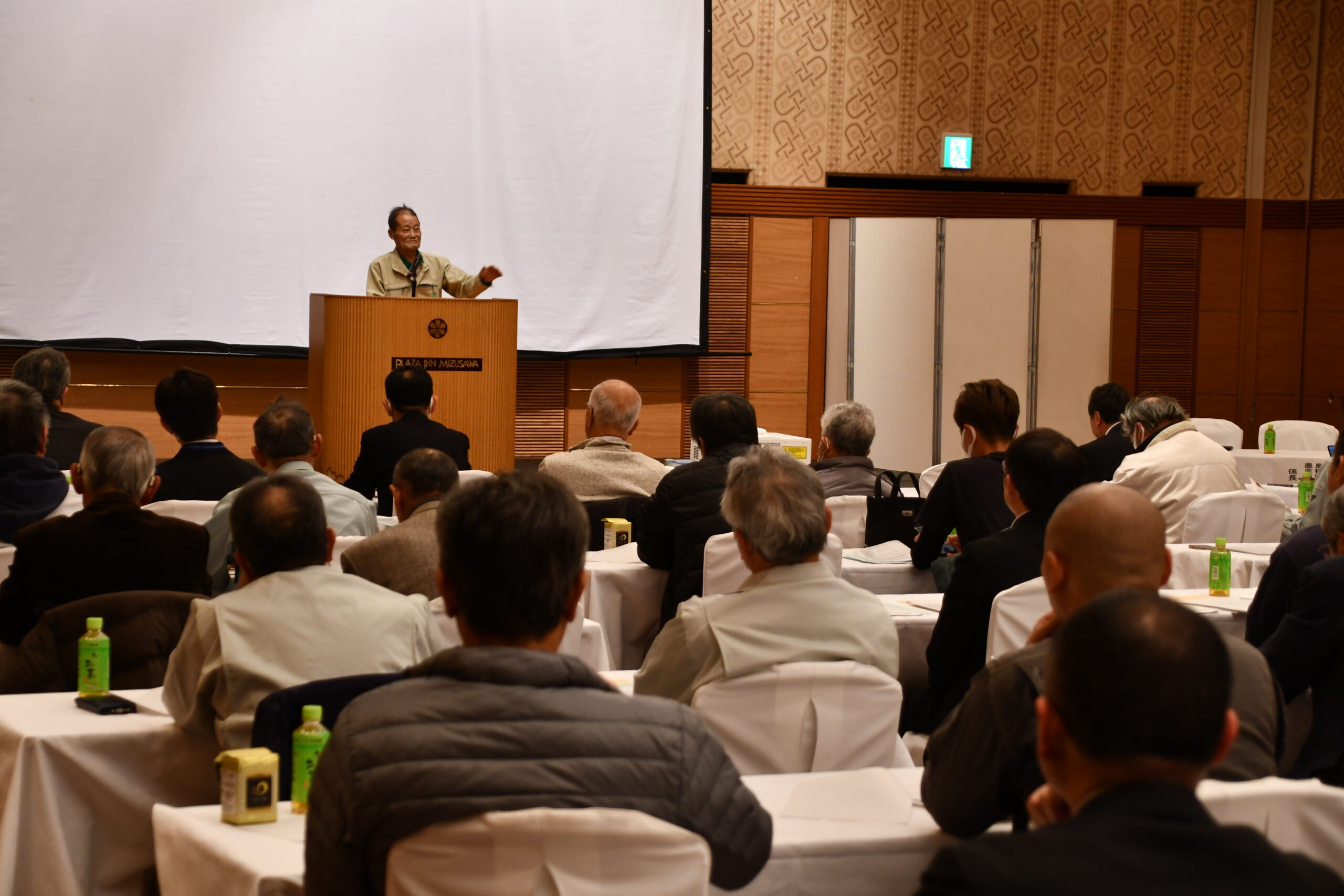 持続的経営　道筋探る（集落営農法人が情報交換）