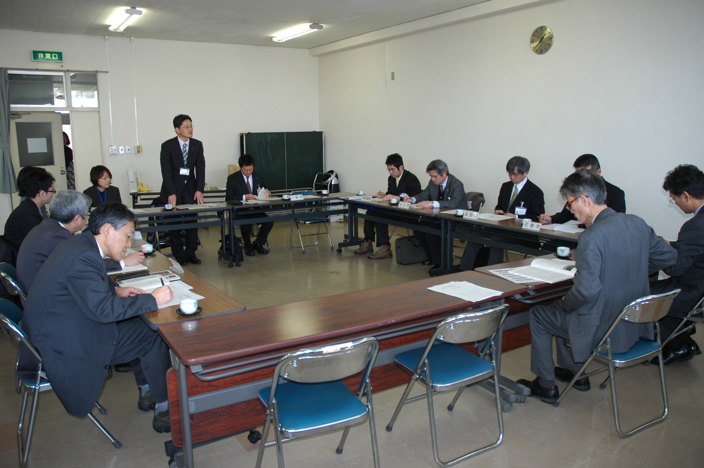 ILC誘致へ岩手県と県南8市町が情報交換会が発足