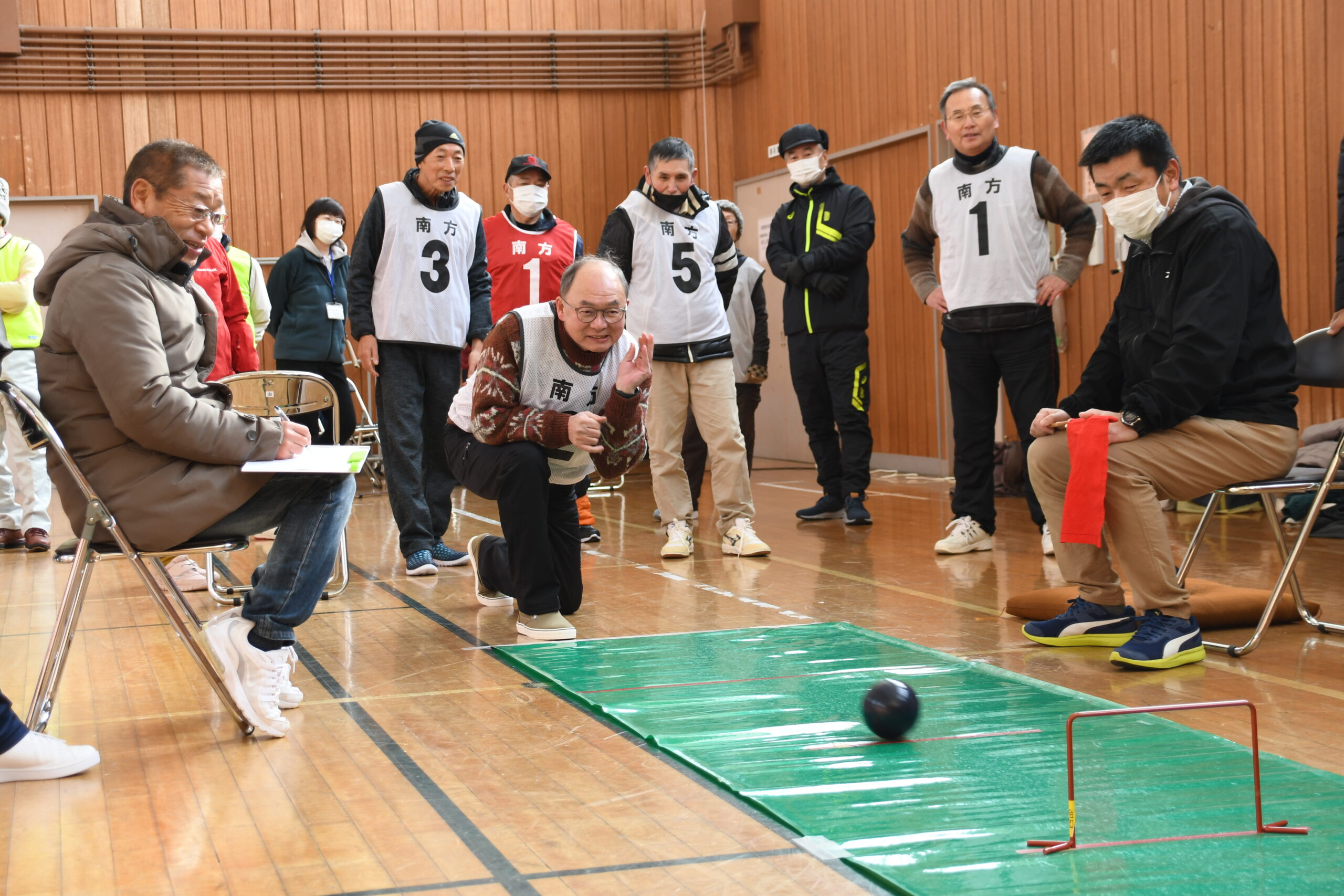 住民の笑顔引き出すスマイルボウリング（金ケ崎・南方地区）