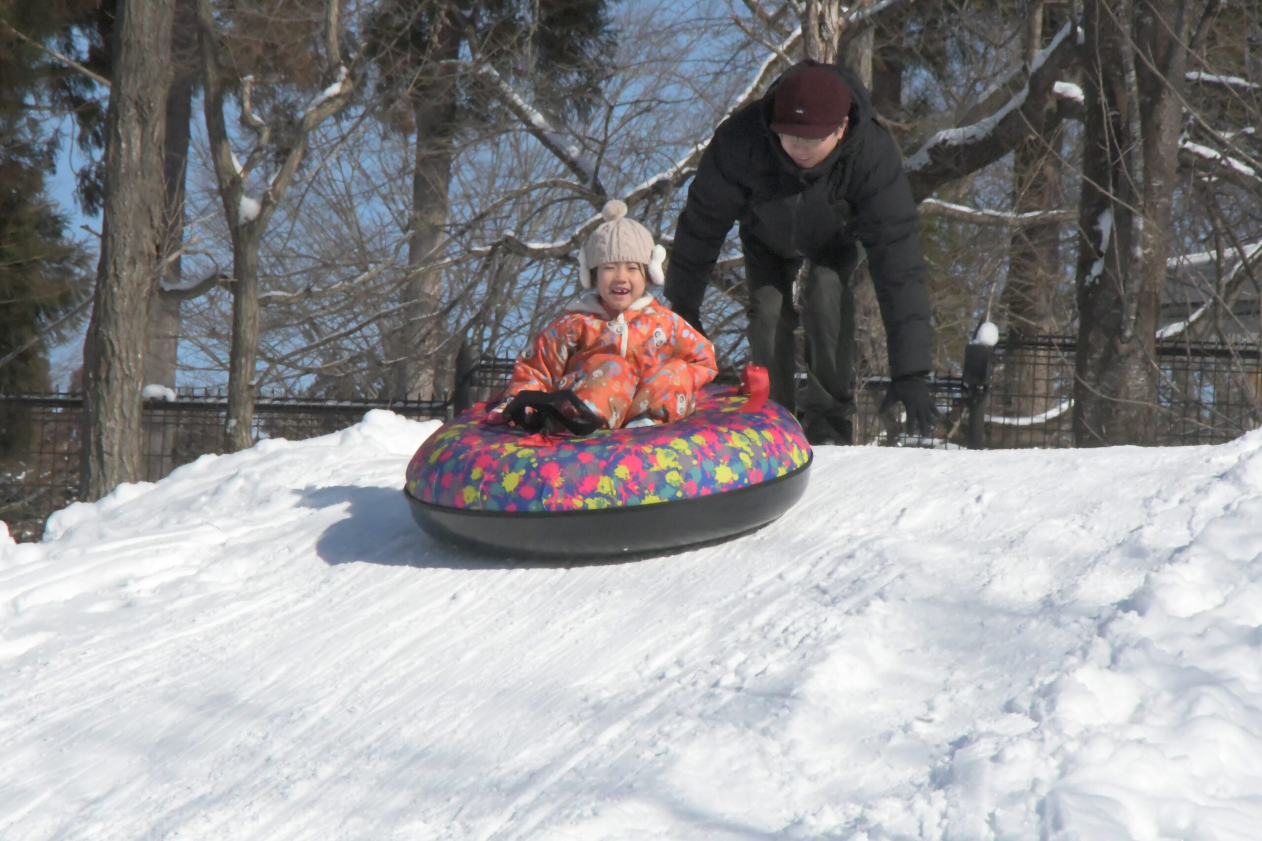 平安のまちにゲレンデ出現（えさし藤原の郷、そりパーク）