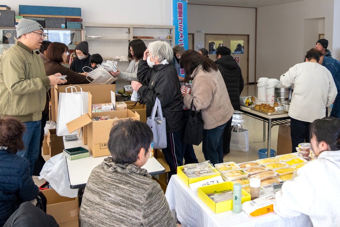 にぎわい創出　産直で（ 江刺・藤里振興会）
