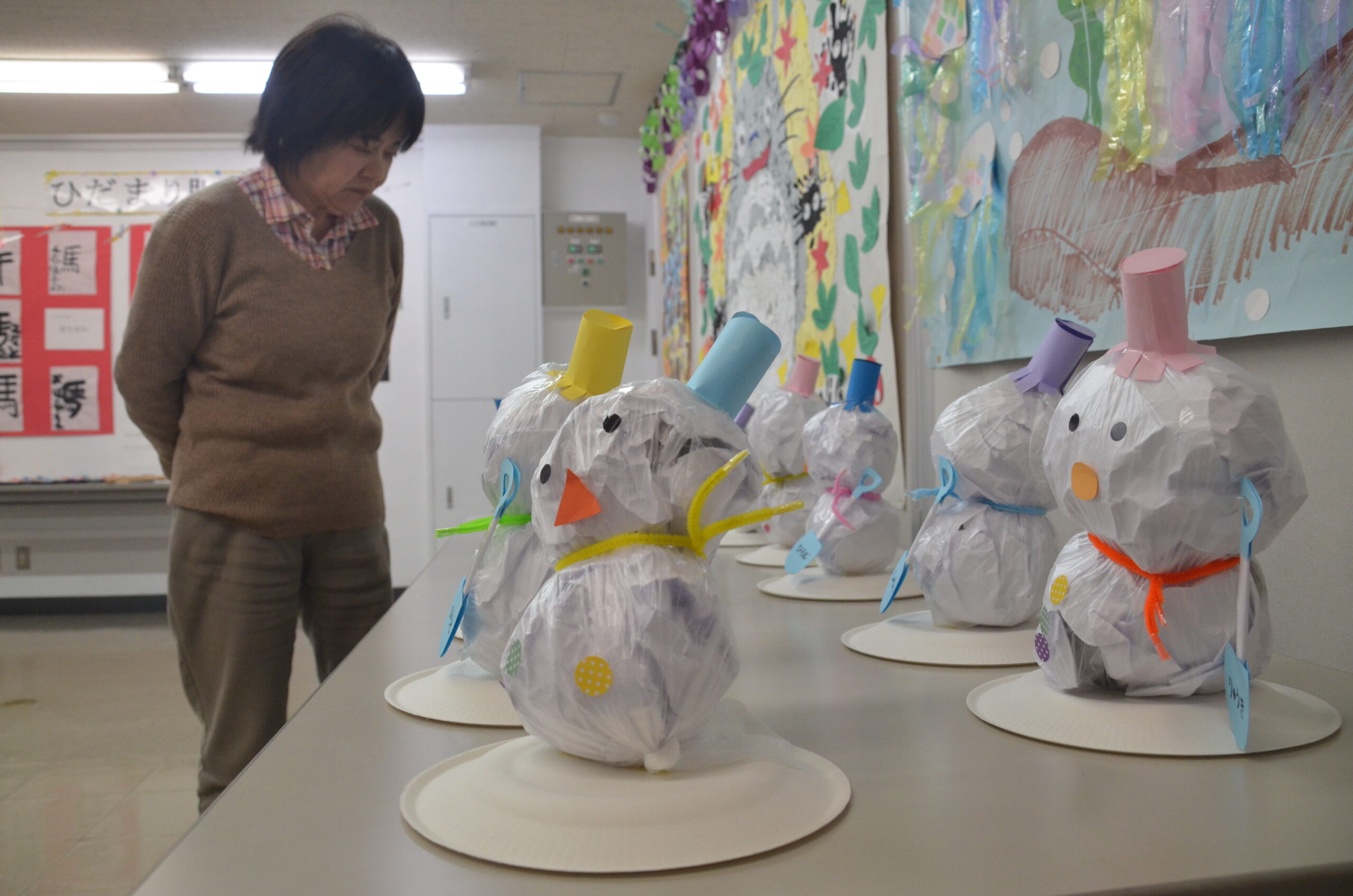 豊かな想像力　作品生む  岩手ひだまり会が初めての展示会（水沢）