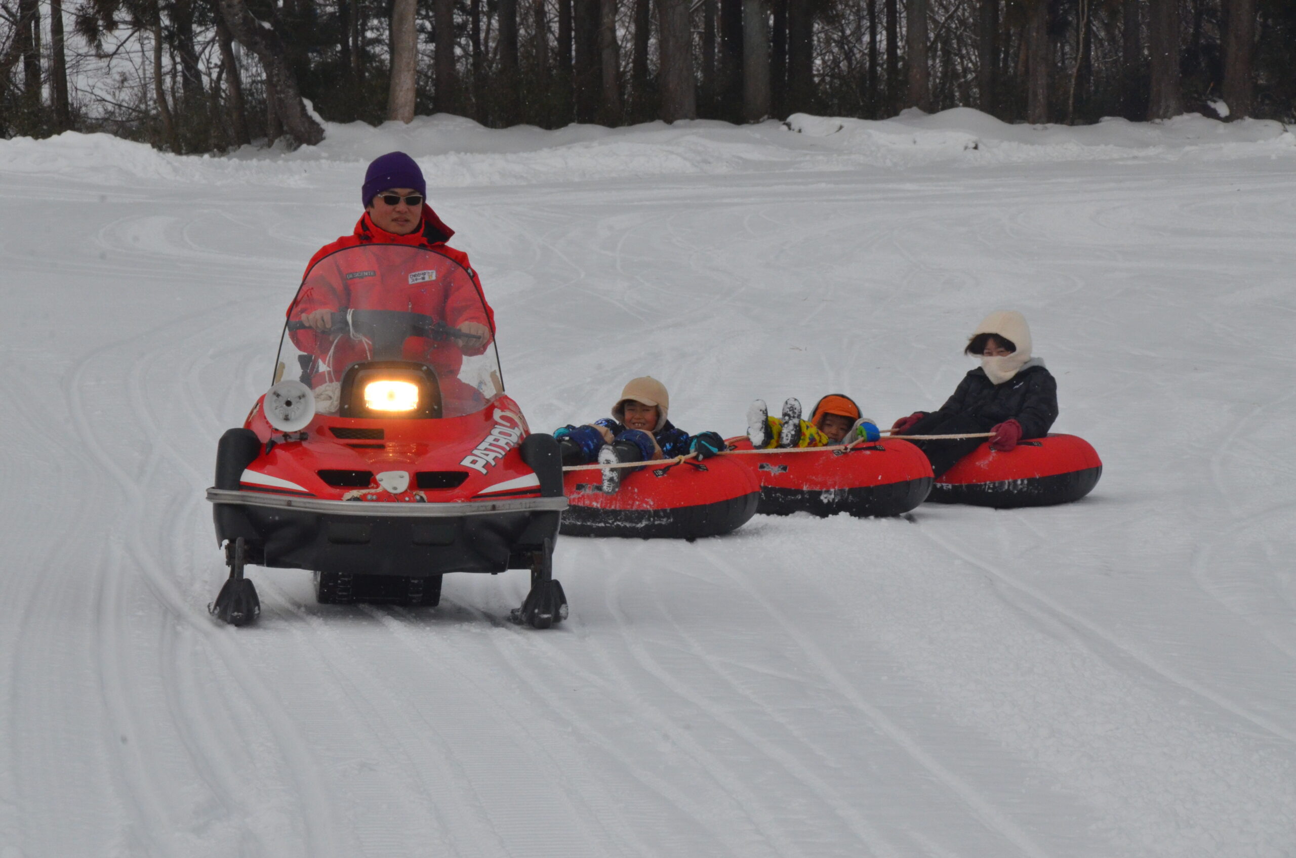 白銀の世界　響く歓声、ひめかゆ雪まつり　にぎわう（ 胆沢若柳）