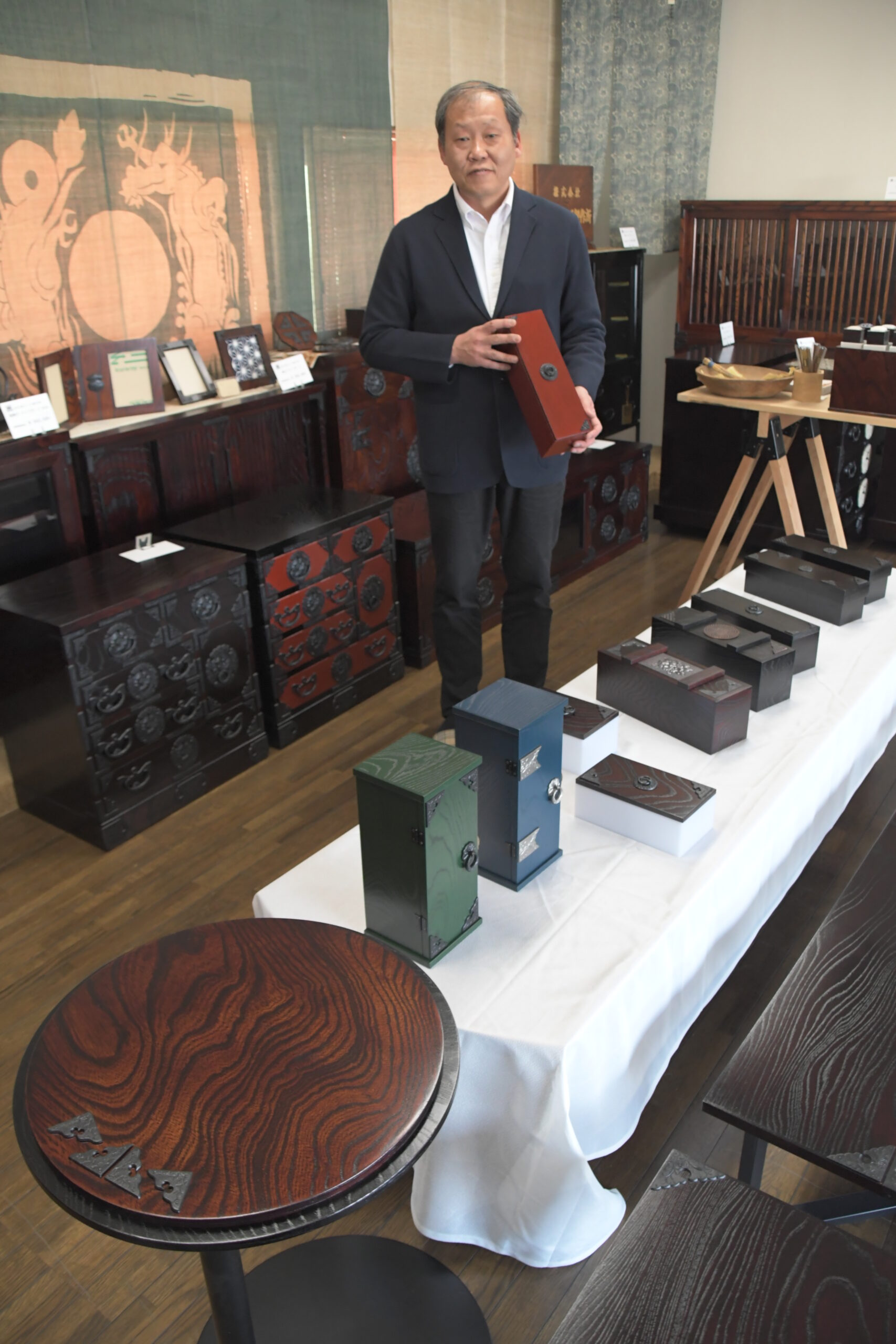 岩谷堂箪笥 まずは　見て、買って 　7日から販売イベント（江刺）