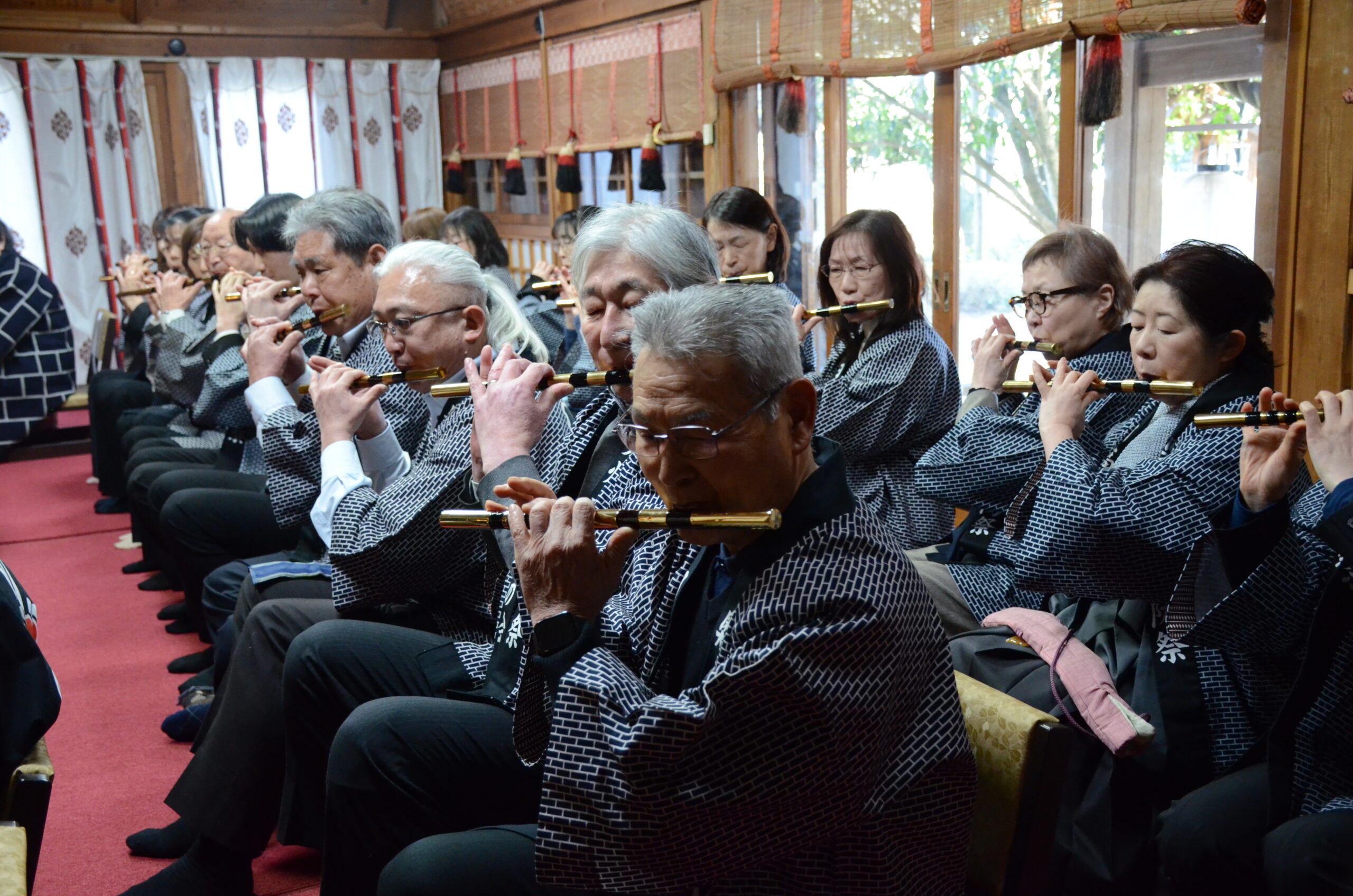 春の訪れ告げる音色  日高神社で笛魂祭