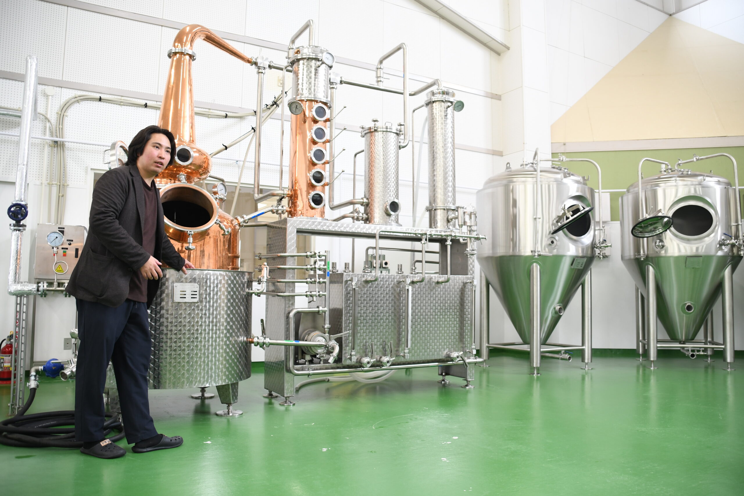 金ケ崎薬草酒造 旧永岡幼稚園舎に新工場  老川社長 「人の集まる場所に」