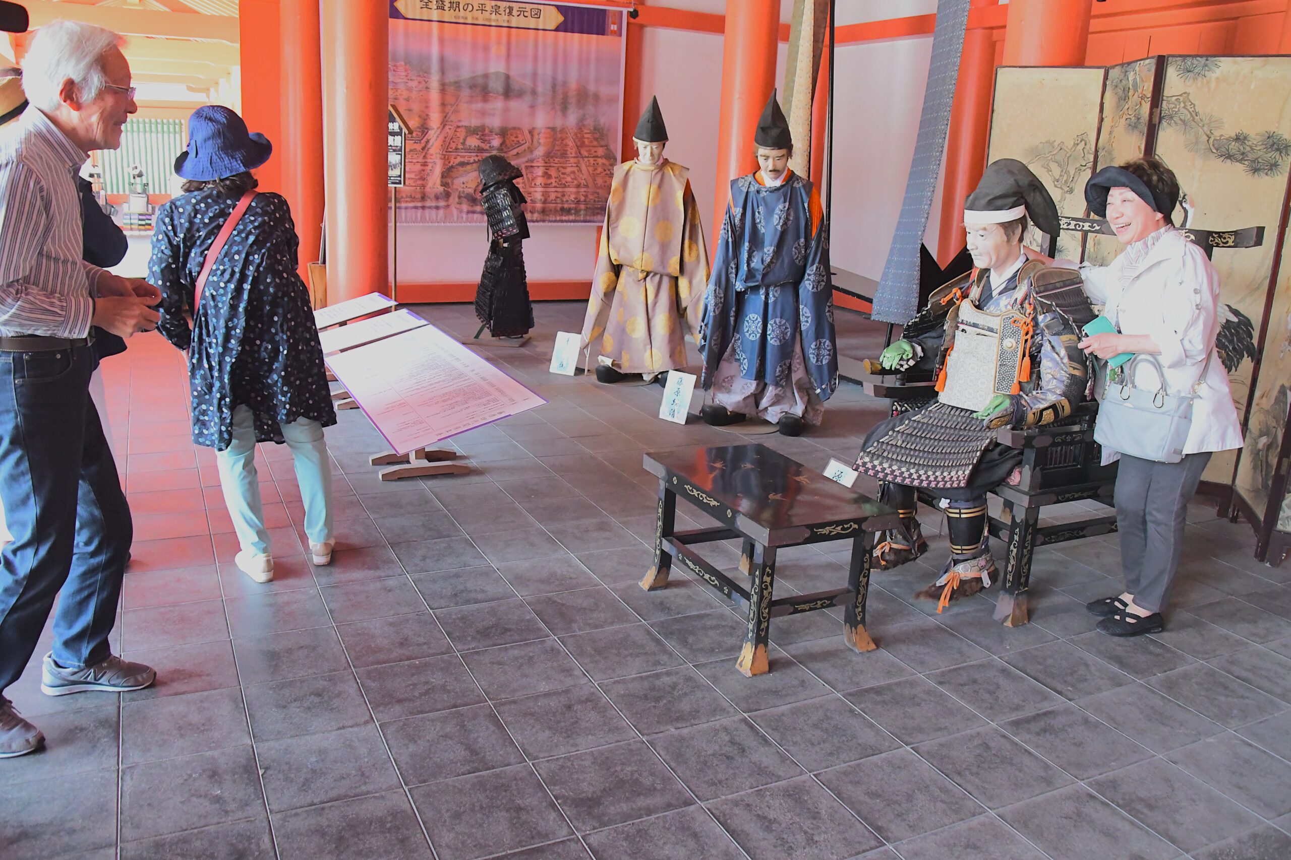 クルーズ船（大船渡寄港）に熱視線　乗船ツアー初受け入れ（歴史公園えさし藤原の郷）