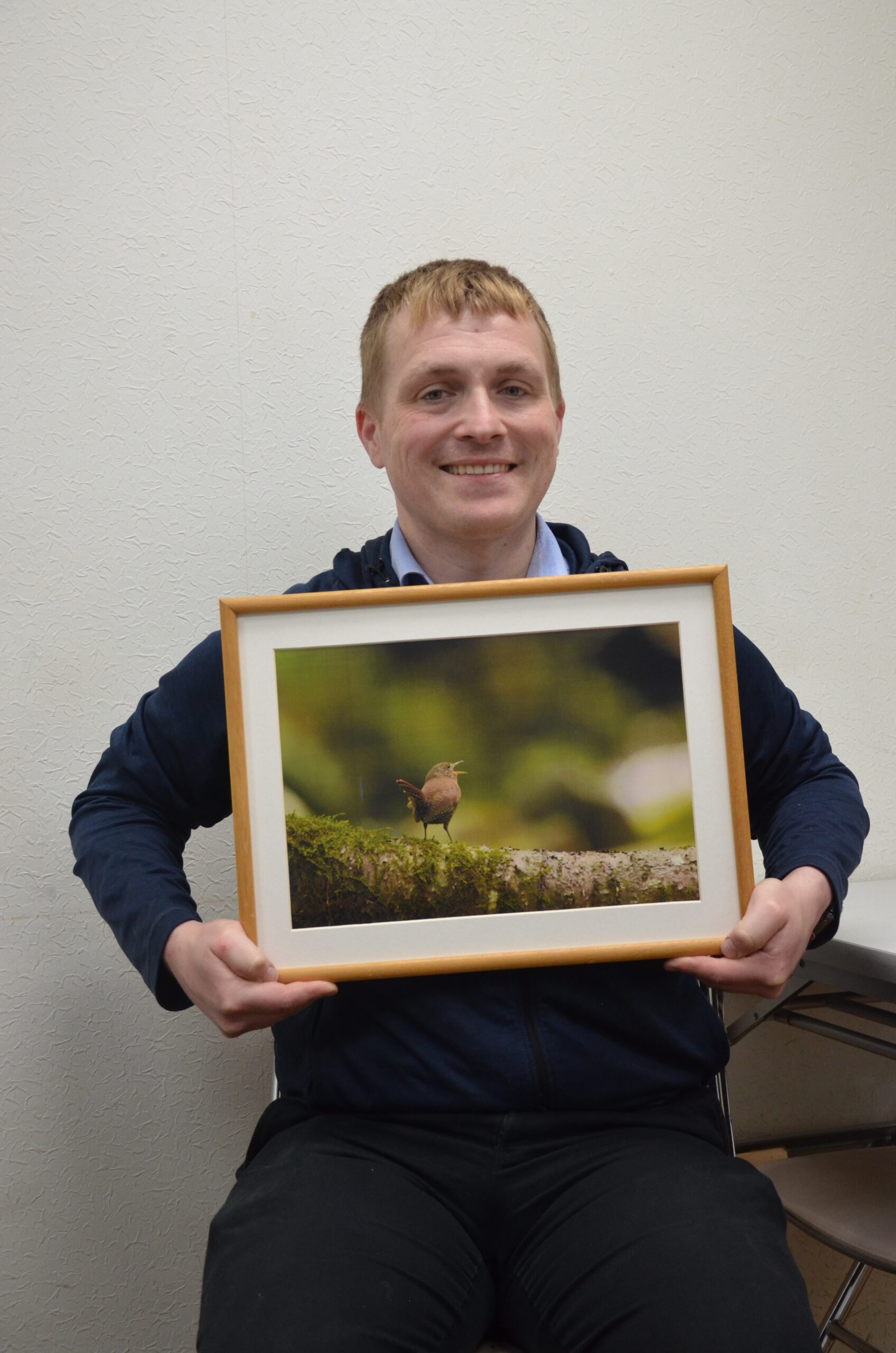 伝えたい奥州の良さ  市教委ＡＬＴ、スティーブンス・ブライアントさん野鳥写真展（水沢・アスピア）