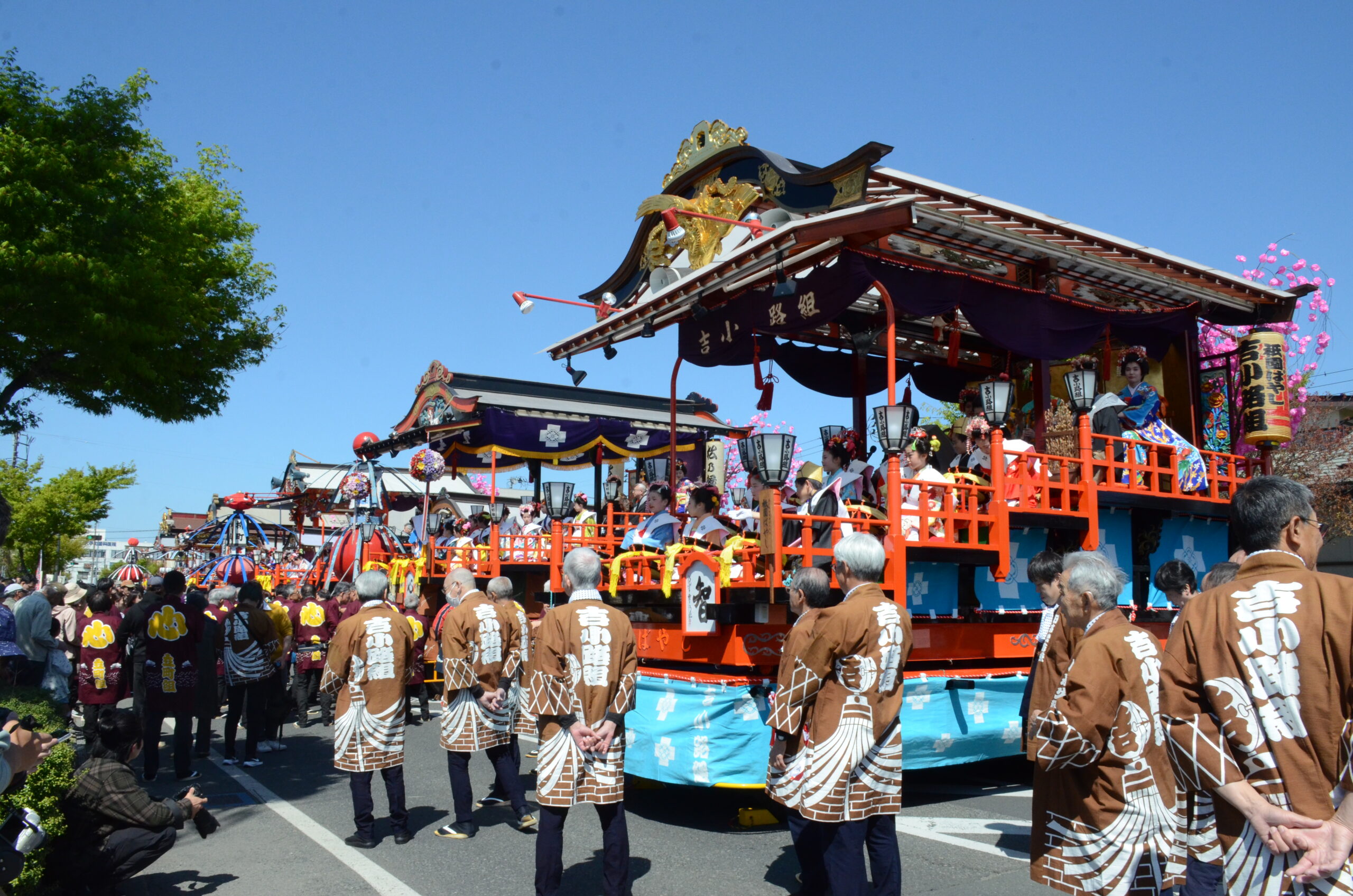 日高火防祭 雅な音曲　市街地響く 相次ぐ災害、地域の安寧願う声も