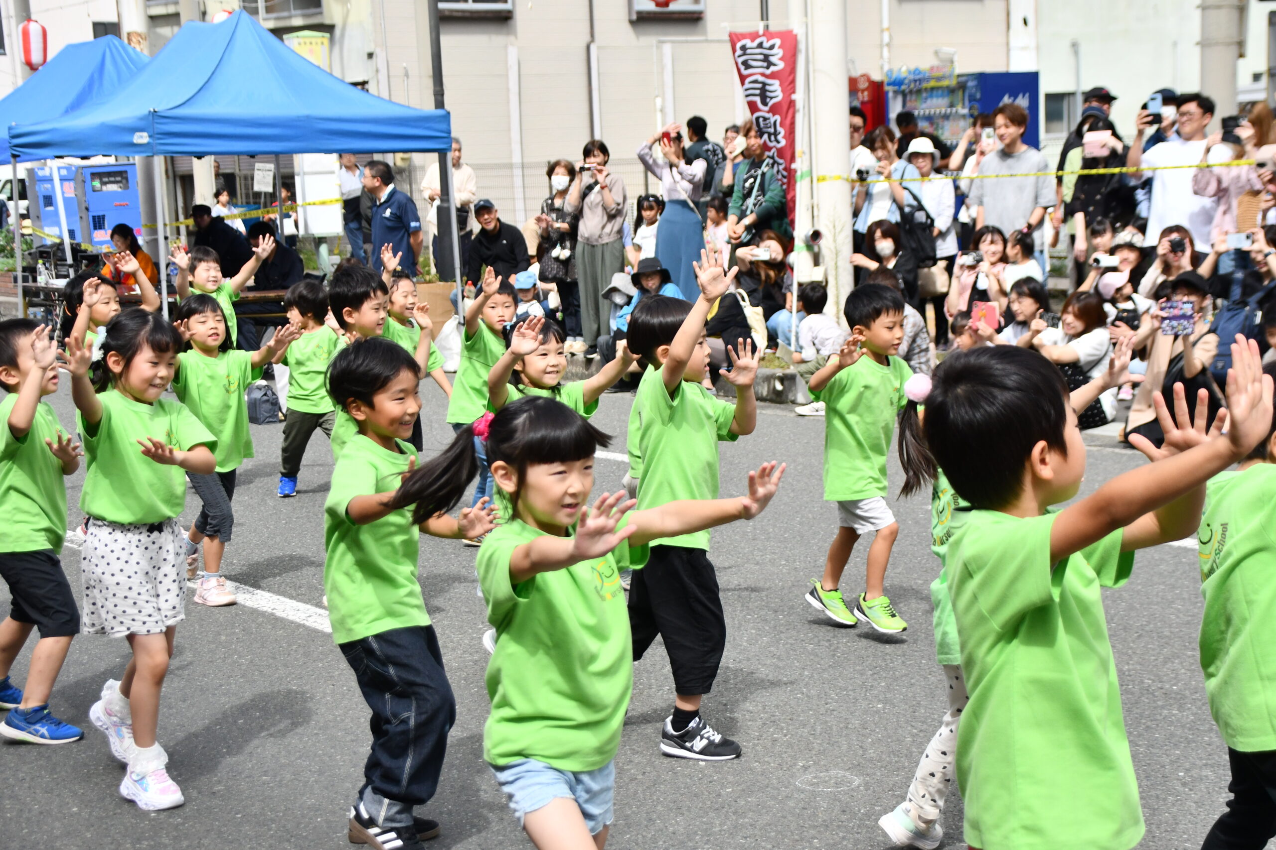 催し満載　まちに活気　合同まつり　秋彩る （水沢）
