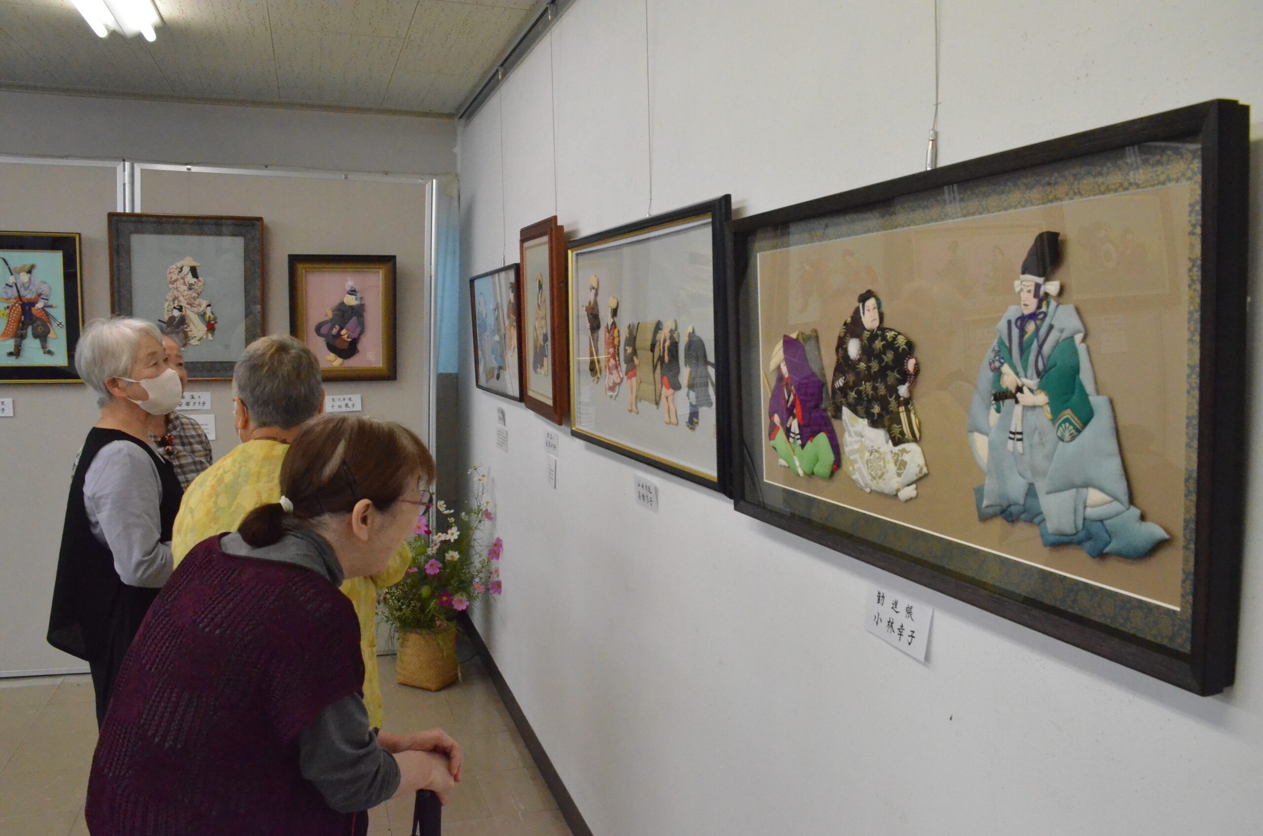 個性光る力作ずらり 奥州市民芸文祭 くくり雛展27まで（めんこい美術館）