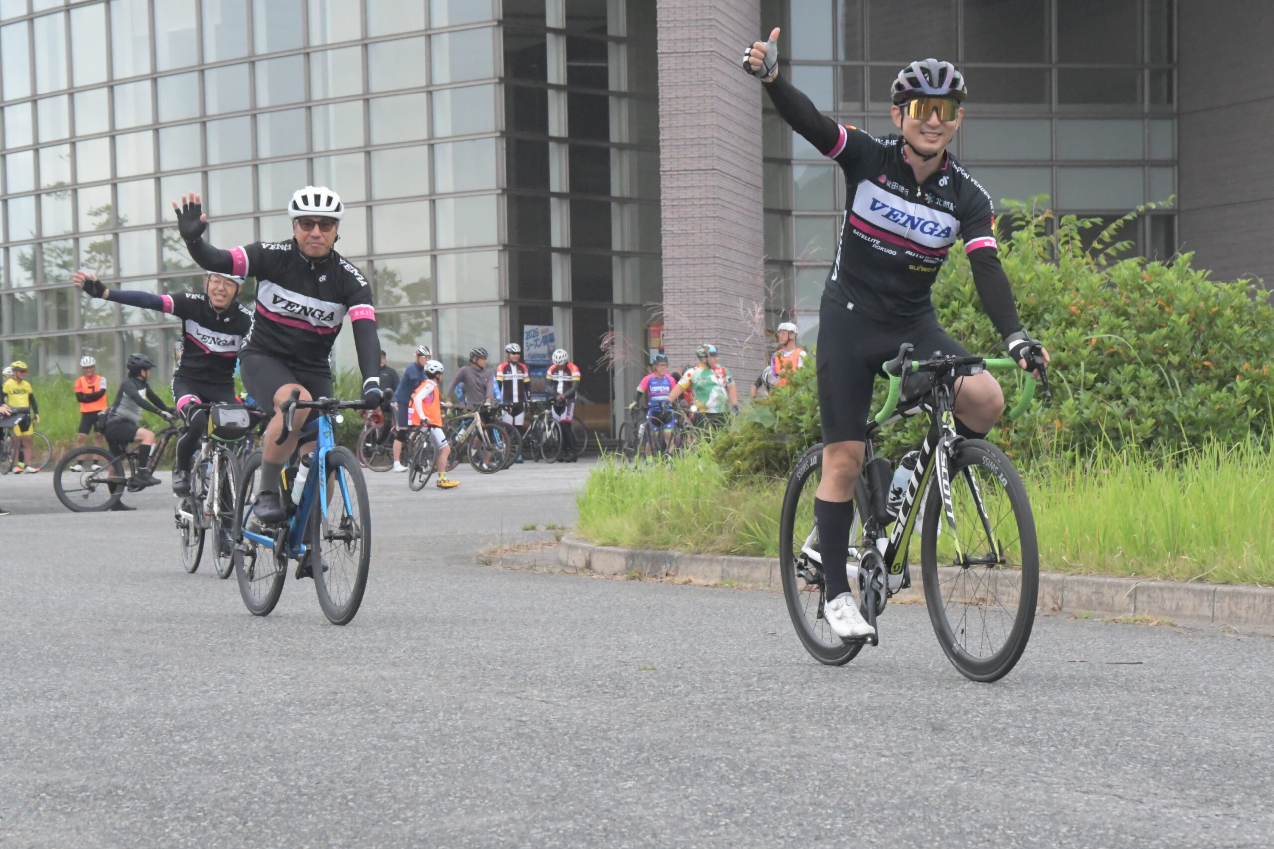 秋の江刺路70km快走（ロードバイク第1回イベントに80人余）